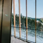 Nomad Hotel