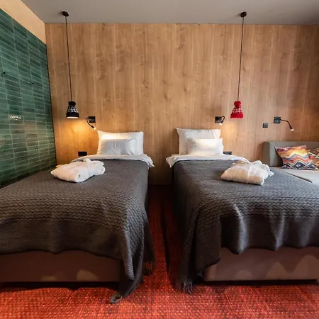 Hotel Nomad 4*
