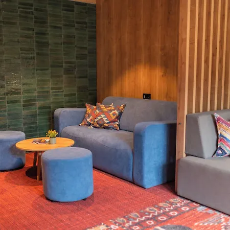 Hotel Nomad 4*